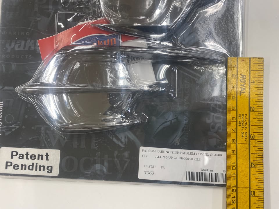 FALCON FAIRING EMBLEM COVER (PR)