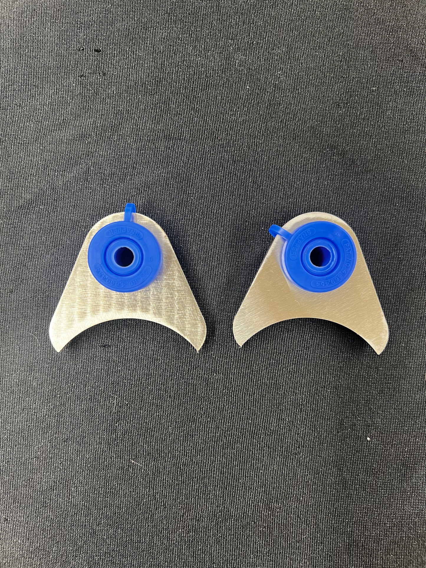 SHORTY STAINLESS STEEL CUSTOM EXHAUST HANGER WITH BLUE HI-TEMP GROMMET. FITS 3.00" PIPE. 2/PK