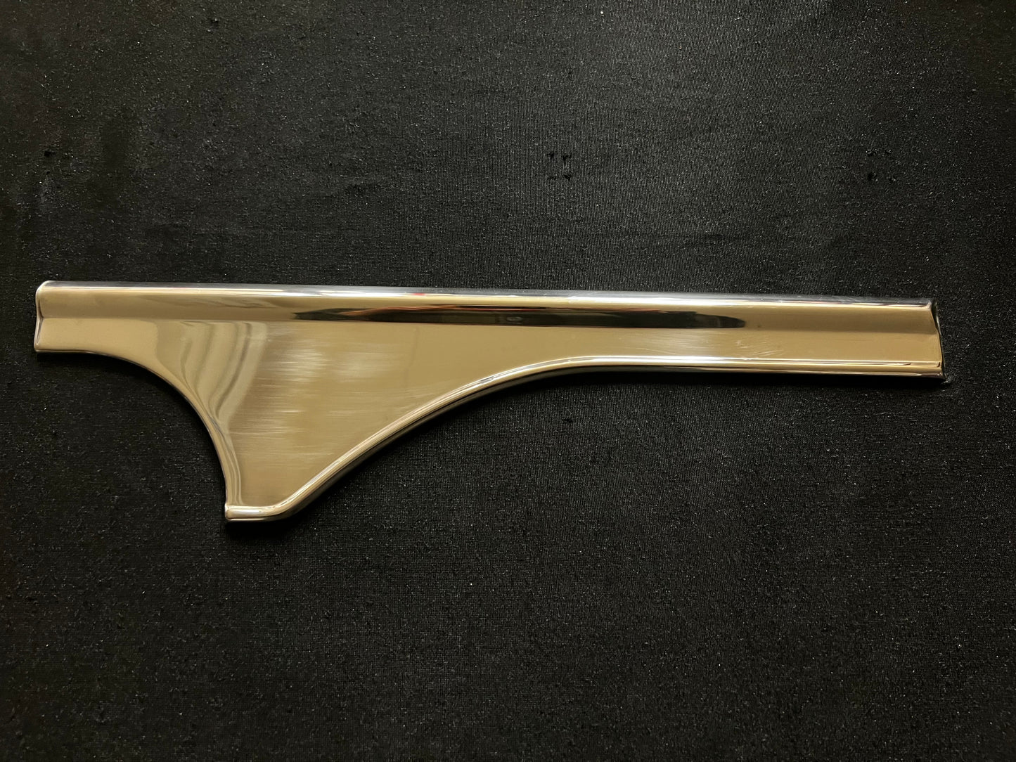 FORD BM-7325556-B 1954 Sunliner 4-door right rear door molding stainless