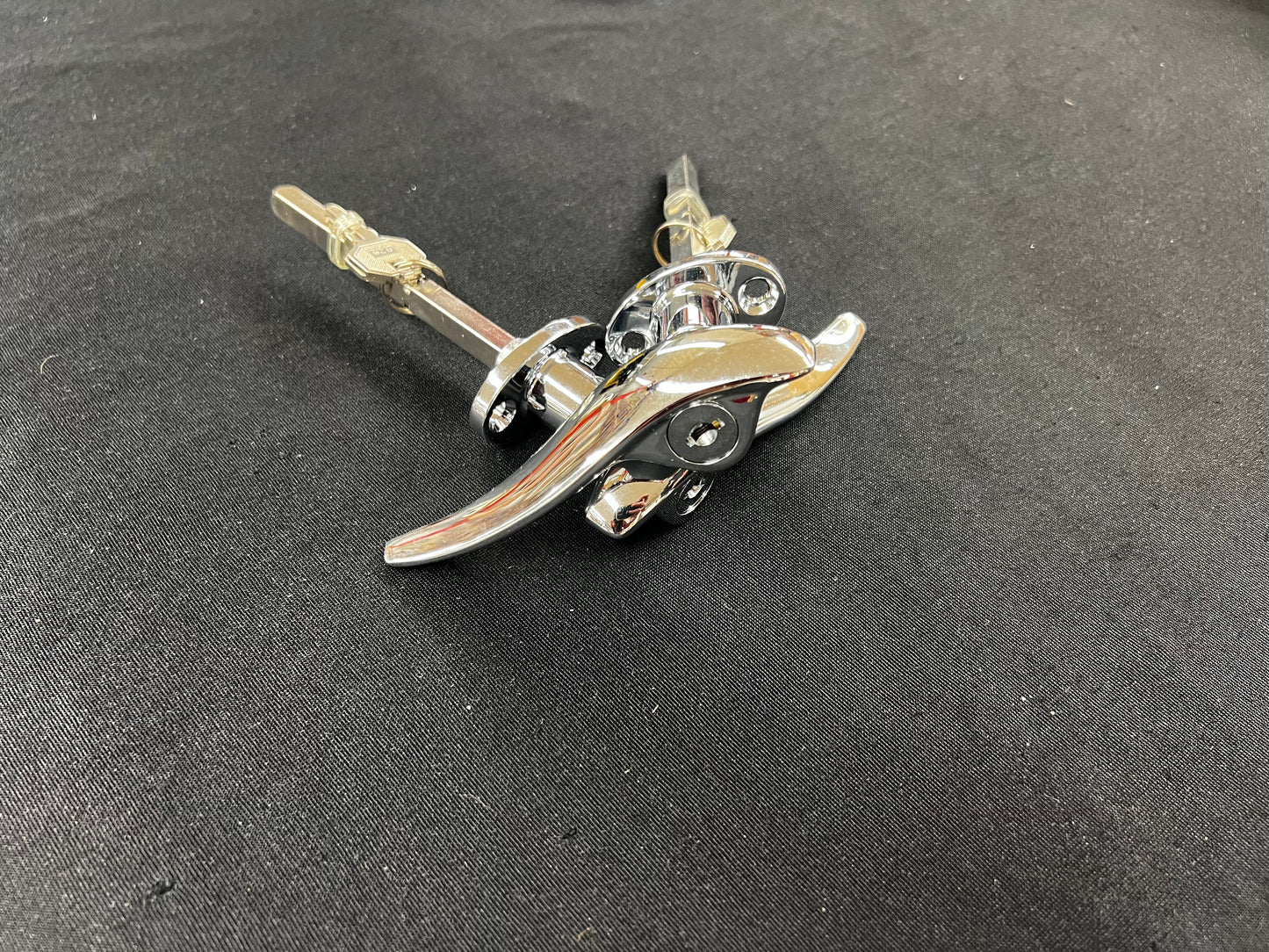 1933-34 Ford Closed Car & 32 3 Window Outside Door Handle Set (Locking)