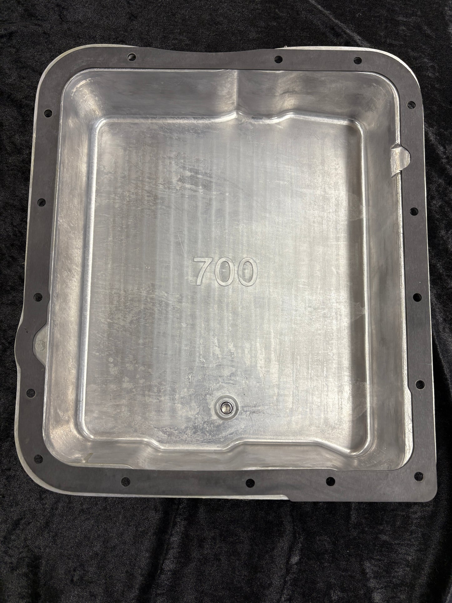 700 Polished Die-Cast Aluminum Pan