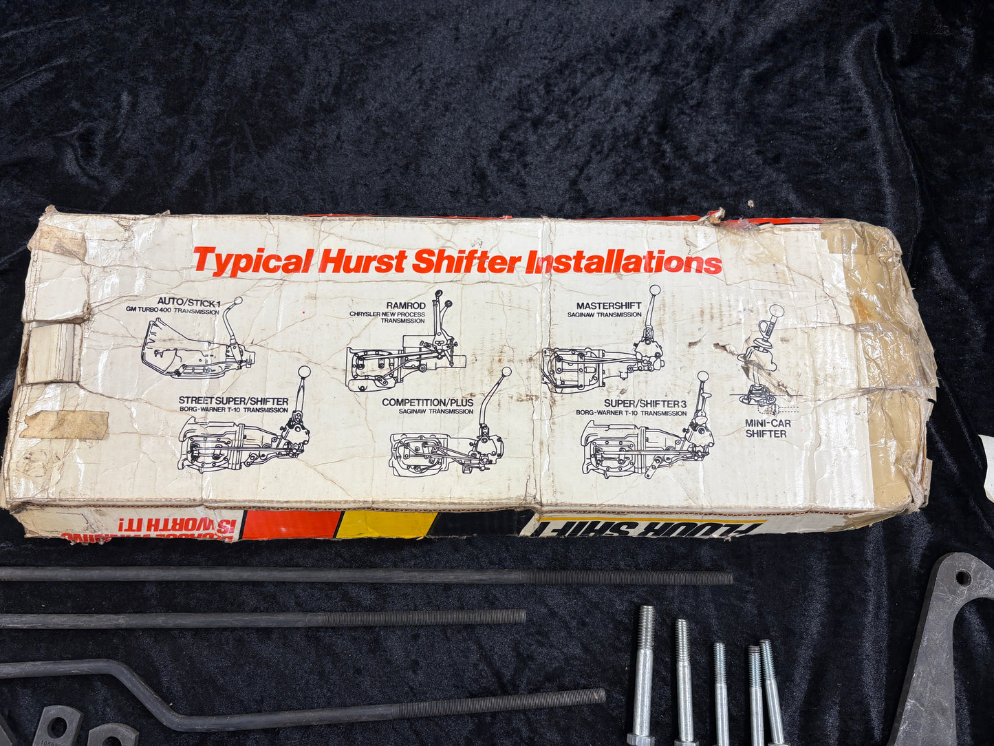 The Hurst 5030031 is an Indy Universal 4-Speed Shifter Kit (NOS) specifically designed for Ford 4-speed Top Loader transmissions.