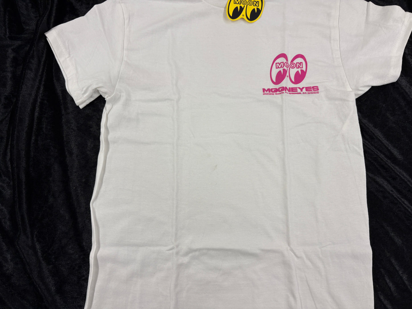 Glowing MOONEYES T-shirt White
