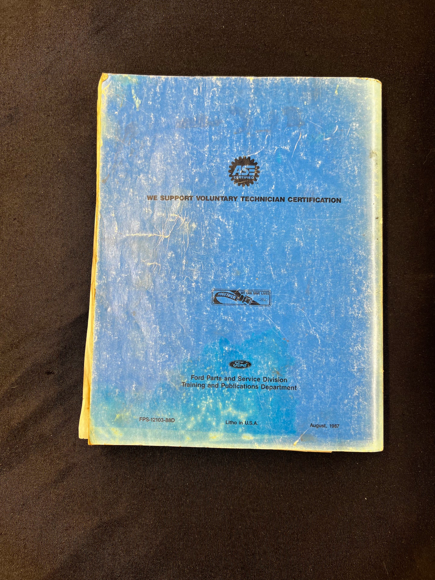 Ford 1988 Car Shop Manual volume D: Powertrain- Lincoln Town Car, Ford Crown Victoria, Mercury Grand Marquis, Mark VII, Thunderbird/Cougar, Mustang