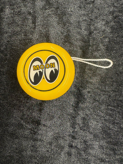 MOON Yo-yo