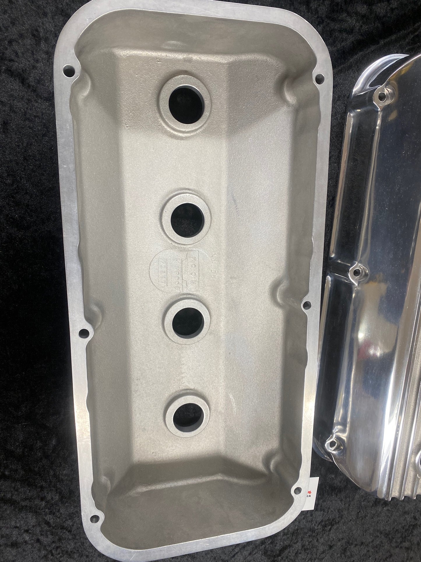 Chrysler HEMI 354 392 Valve Covers - Polished