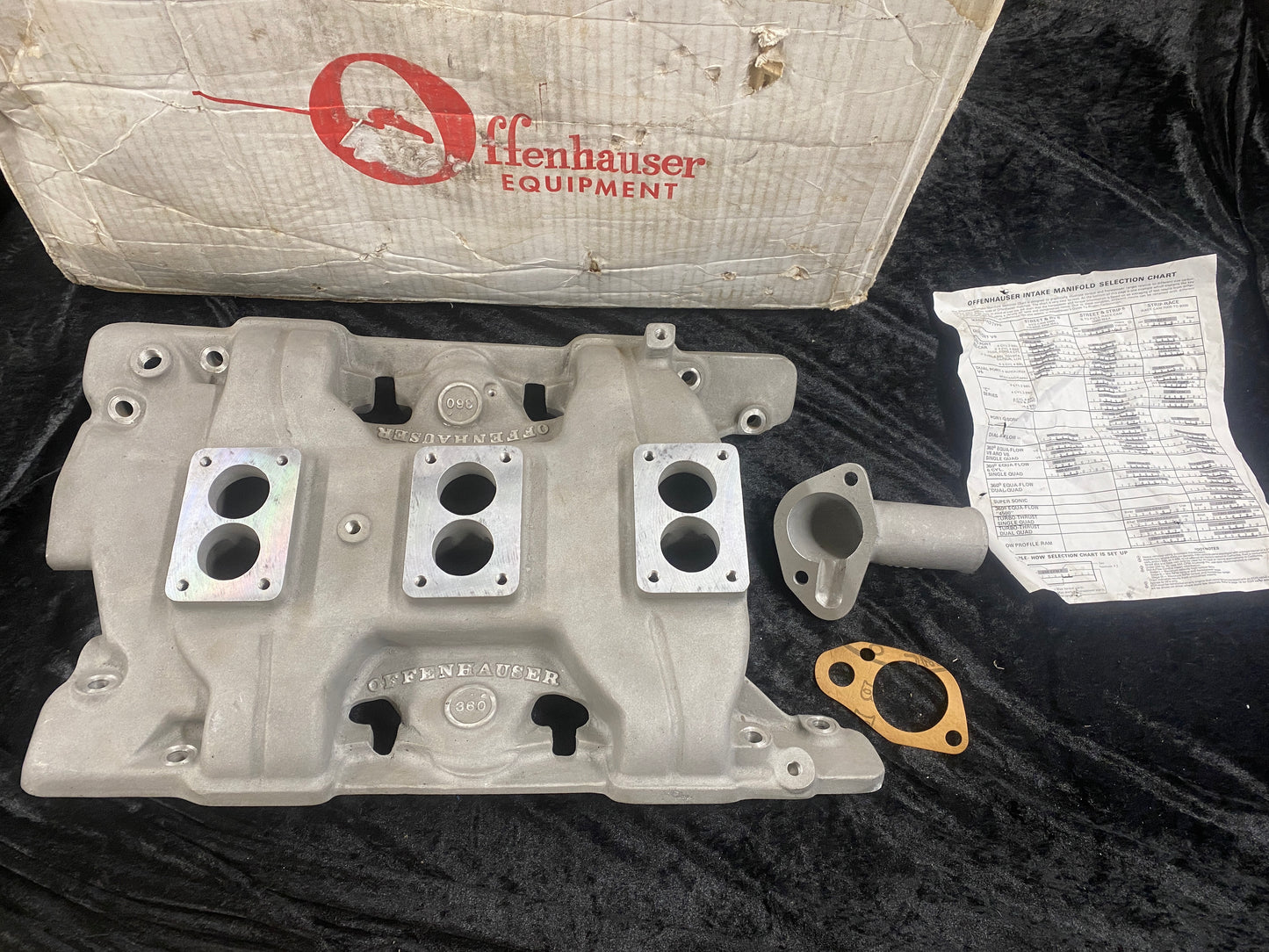Offenhauser 3-Deuce Intake Manifold 1961-64 Pontiac V8