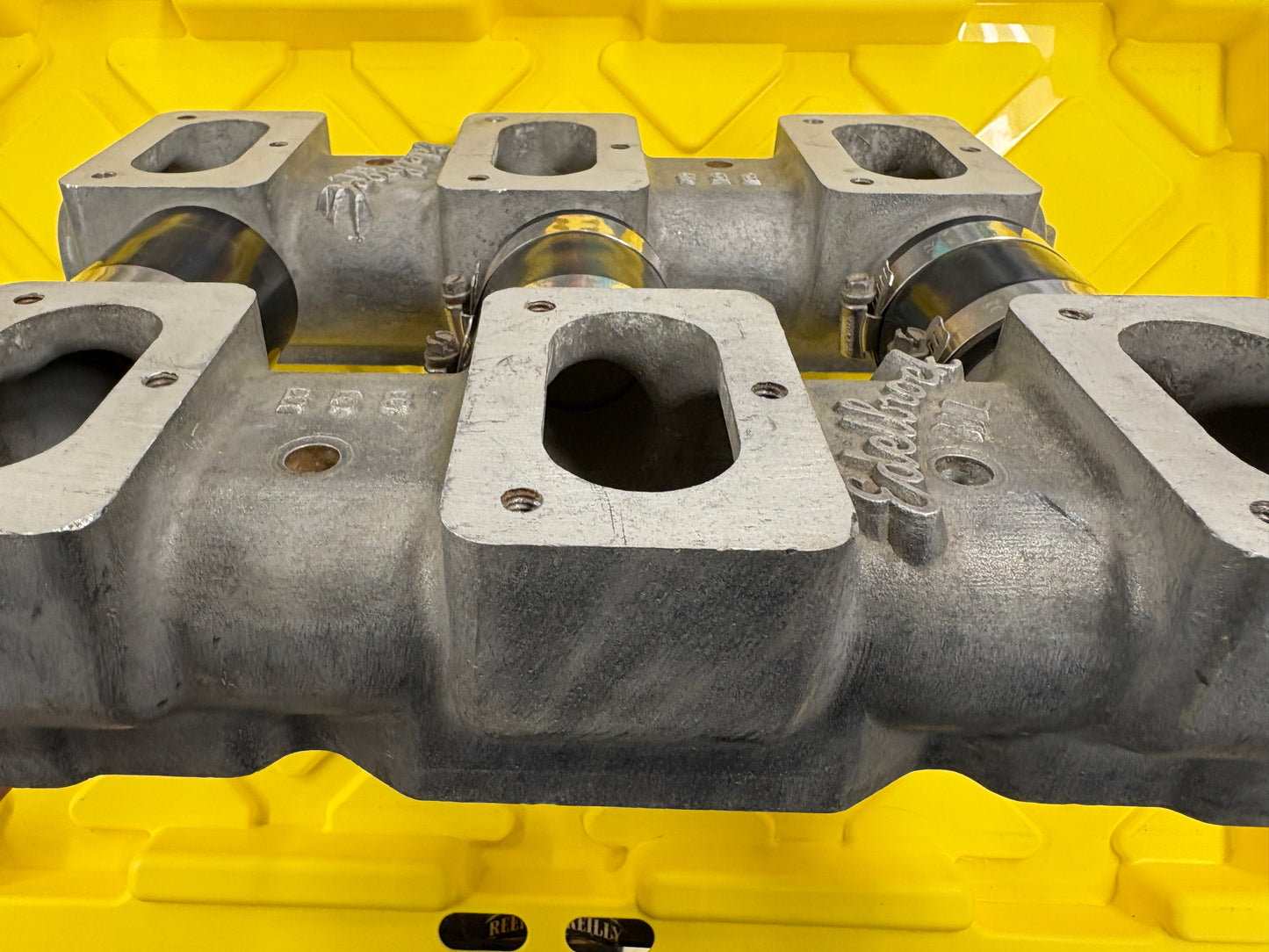 Nailhead Log Manifold (USED CONDITION)