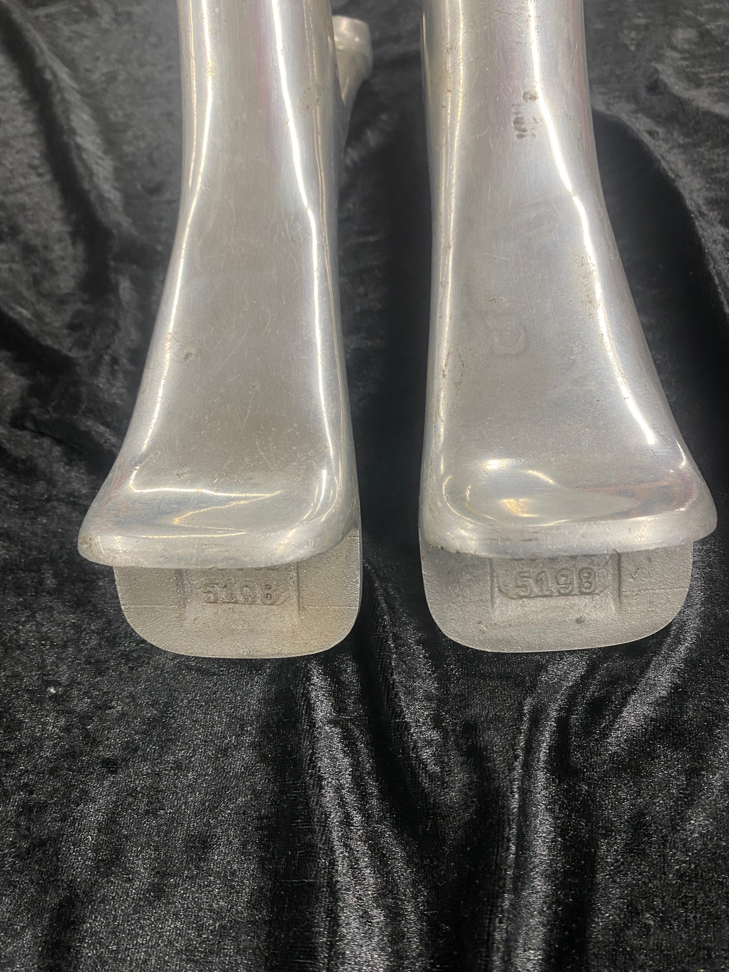 Offenhauser 5198 Dual Headlight Brackets