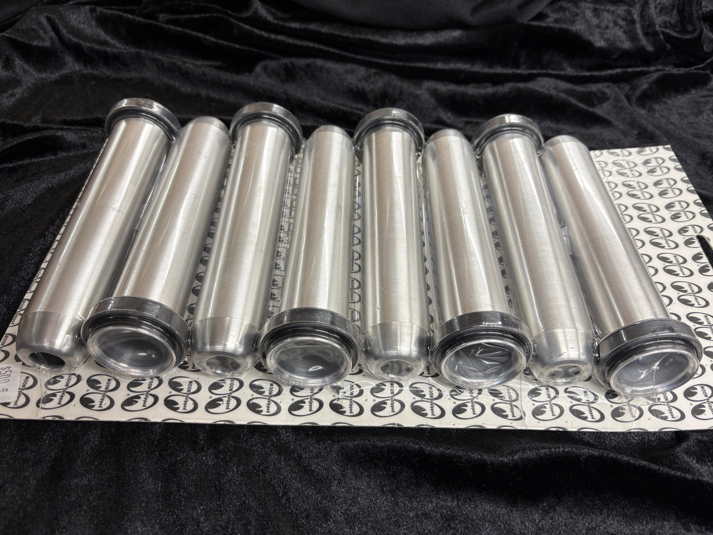 Chrysler HEMI Valve Cover Plug Tubes Set 354 / 392