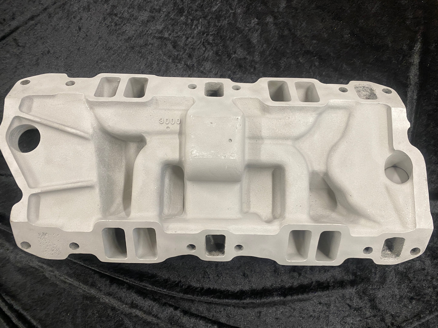 Edelbrock S.P.2-P small block chev intake manifold