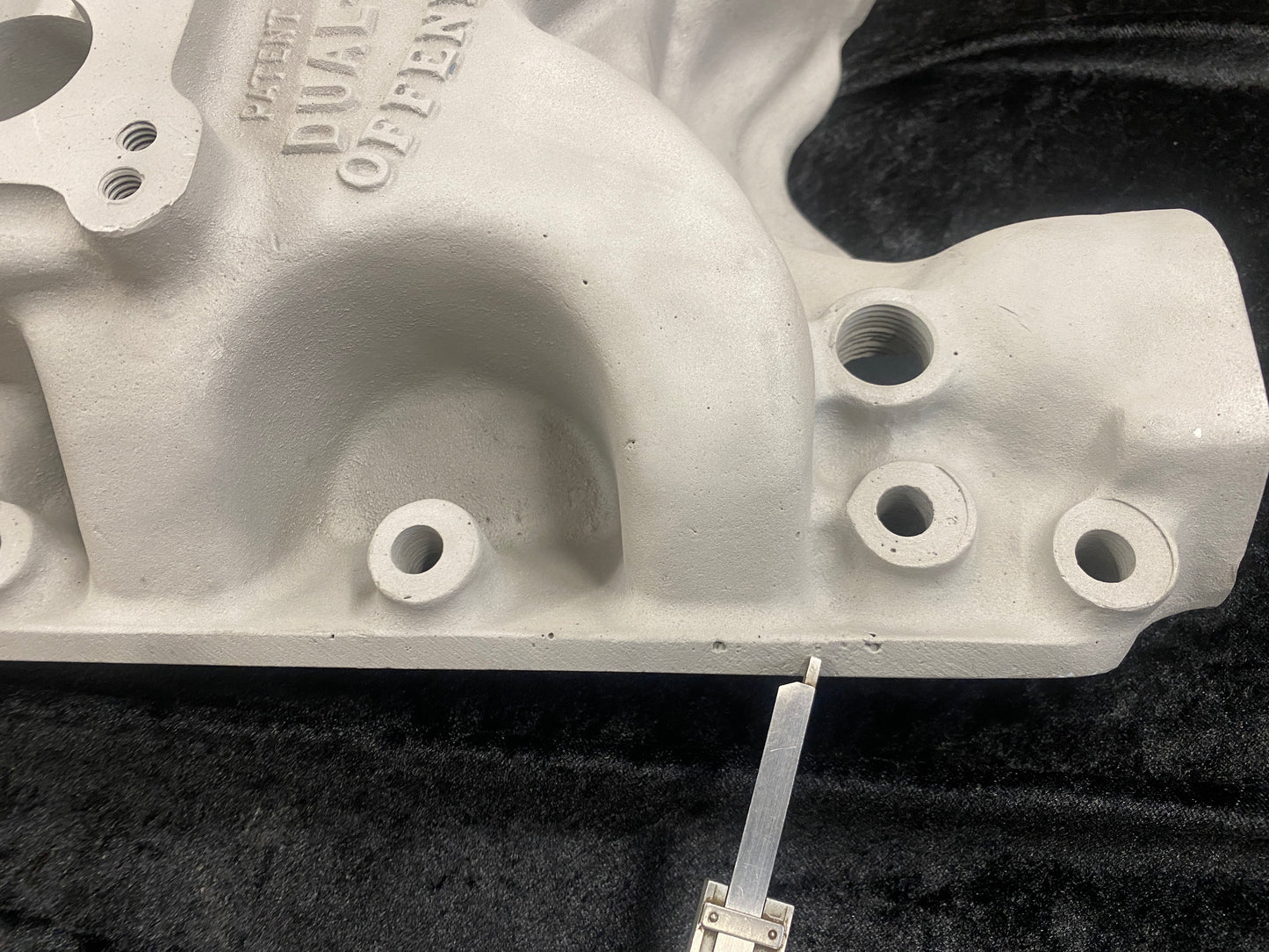 Rare Offenhauser Dual Port Intake Ford 351w