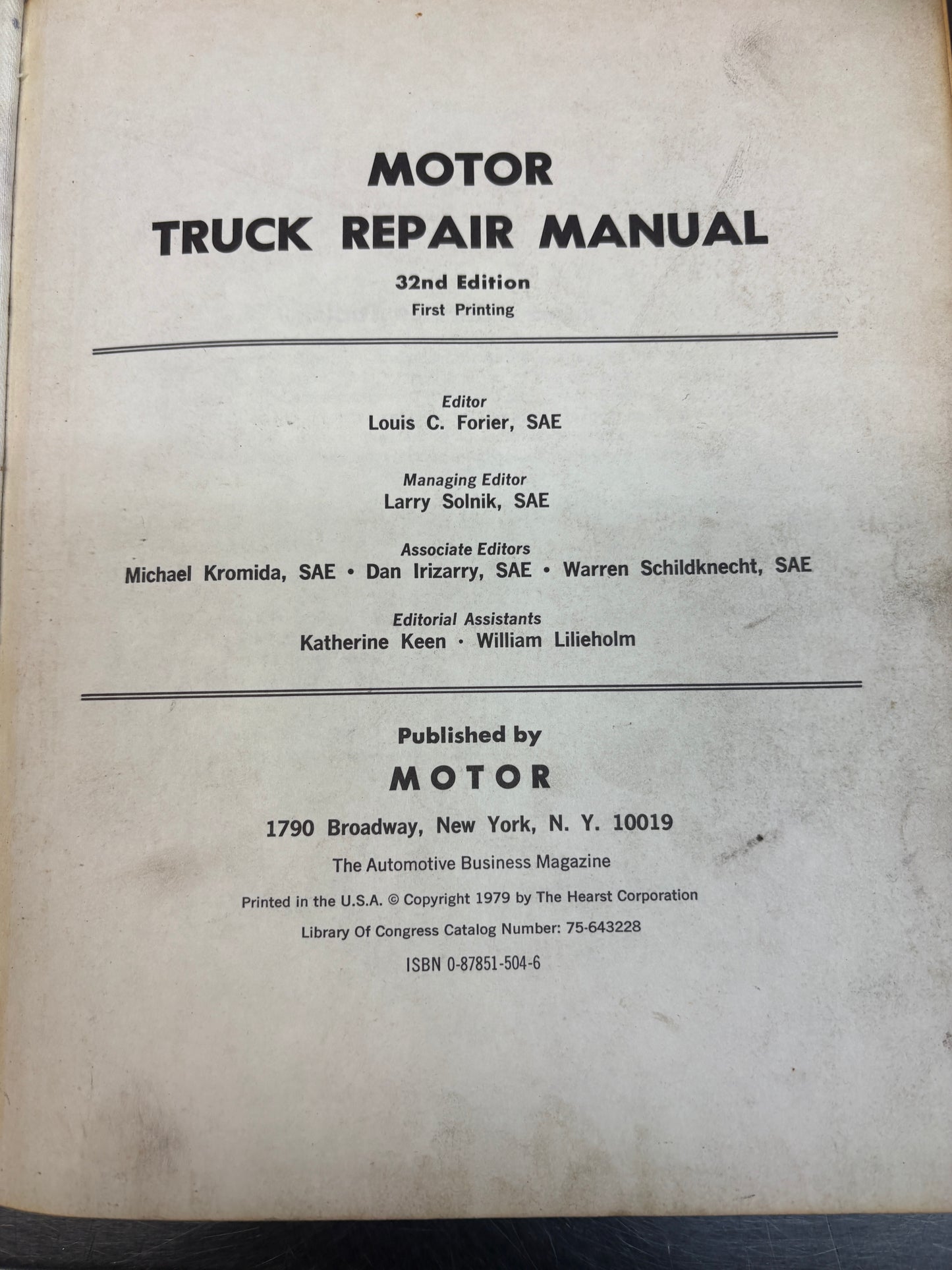 MOTOR Truck Repair Manual 1966-1979