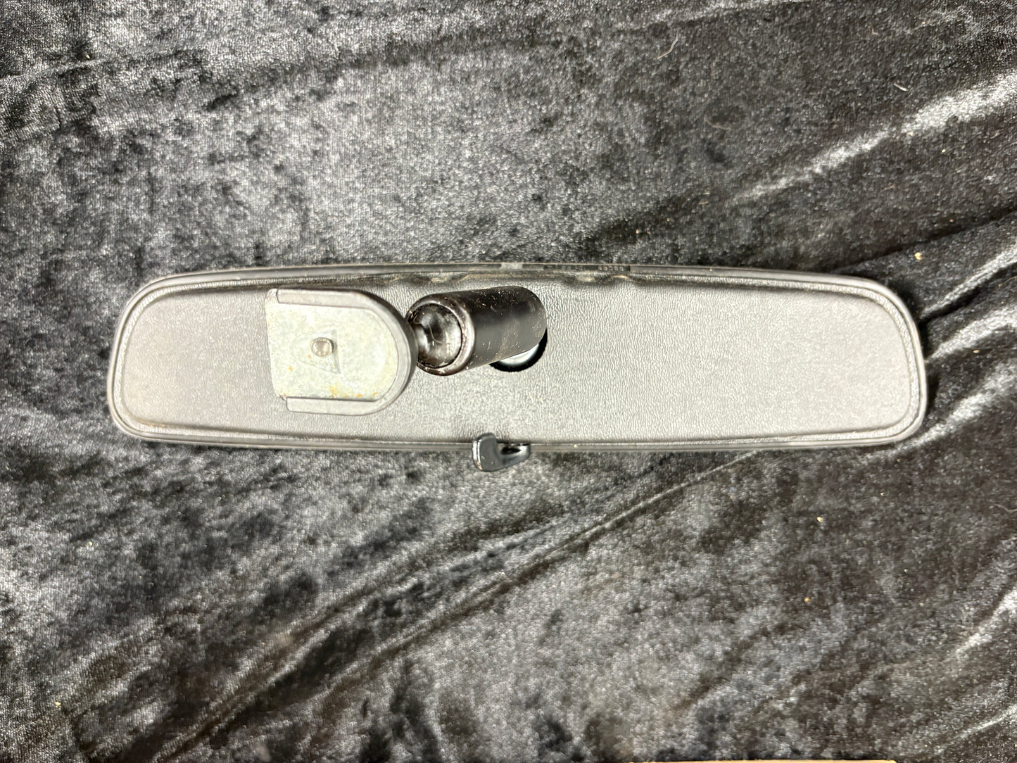 911582 1970-82 GM 10 In Inner Rear View Mirror, Day/Night