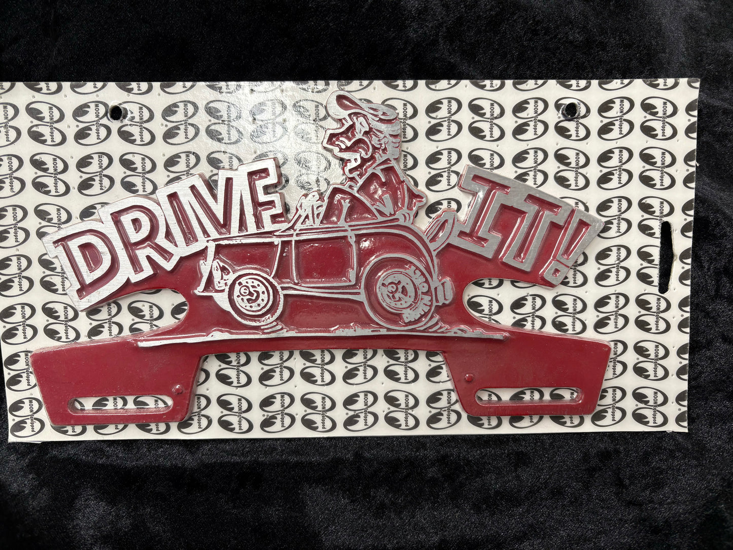 DRIVE IT LICENSE PLATE TOPPER