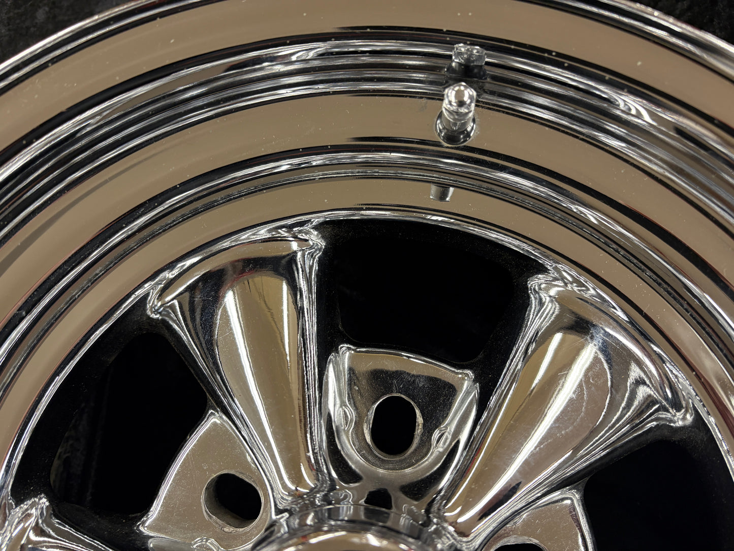 Cragar 61C Series S/S Super Sport Chrome Wheels 15x7  (used)