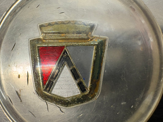 56/57 FORD HORN RING CENTER EMBLEM/MEDALLION