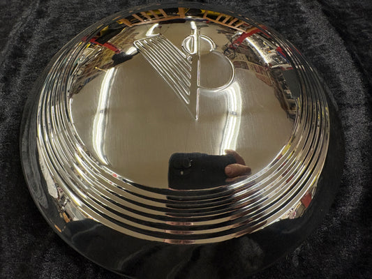 1940–41 Ford stainless steel hubcaps (Part #A6029)