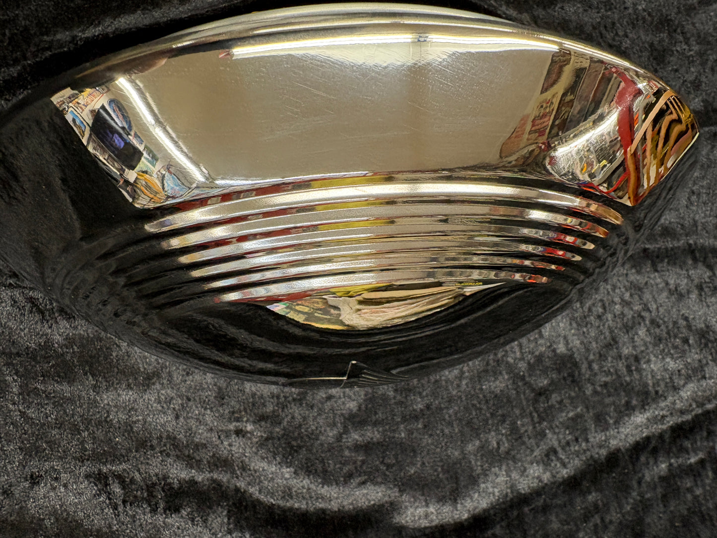 1940–41 Ford stainless steel hubcaps (Part #A6029)