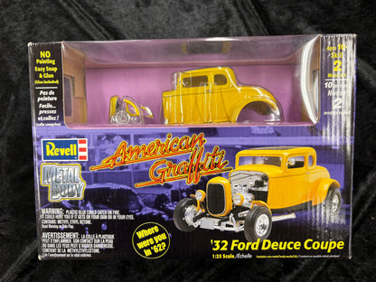 Revell American Graffiti '32 Ford 5-Window Deuce Coupe  in 1:25 scale