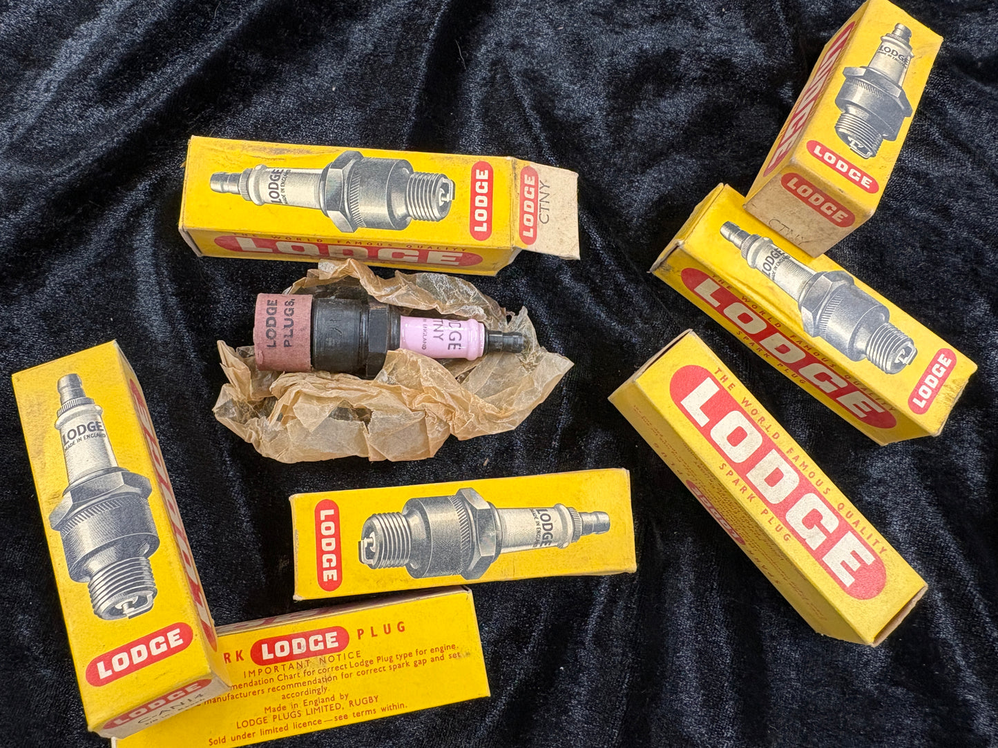 LODGE SPARK PLUGS