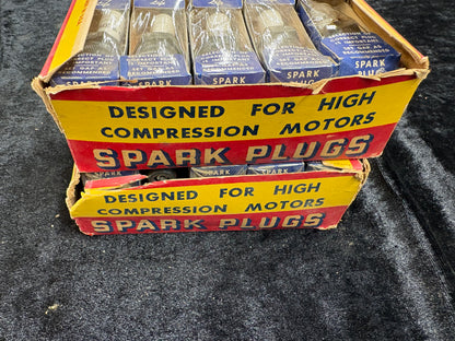 VINTAGE NOS ACME F9 SPARK PLUGS