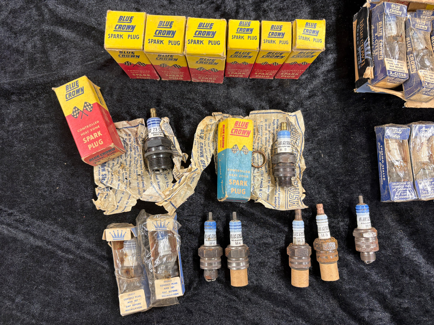 BLUE CROWN SPARK PLUG N.O.S. PACKAGE
