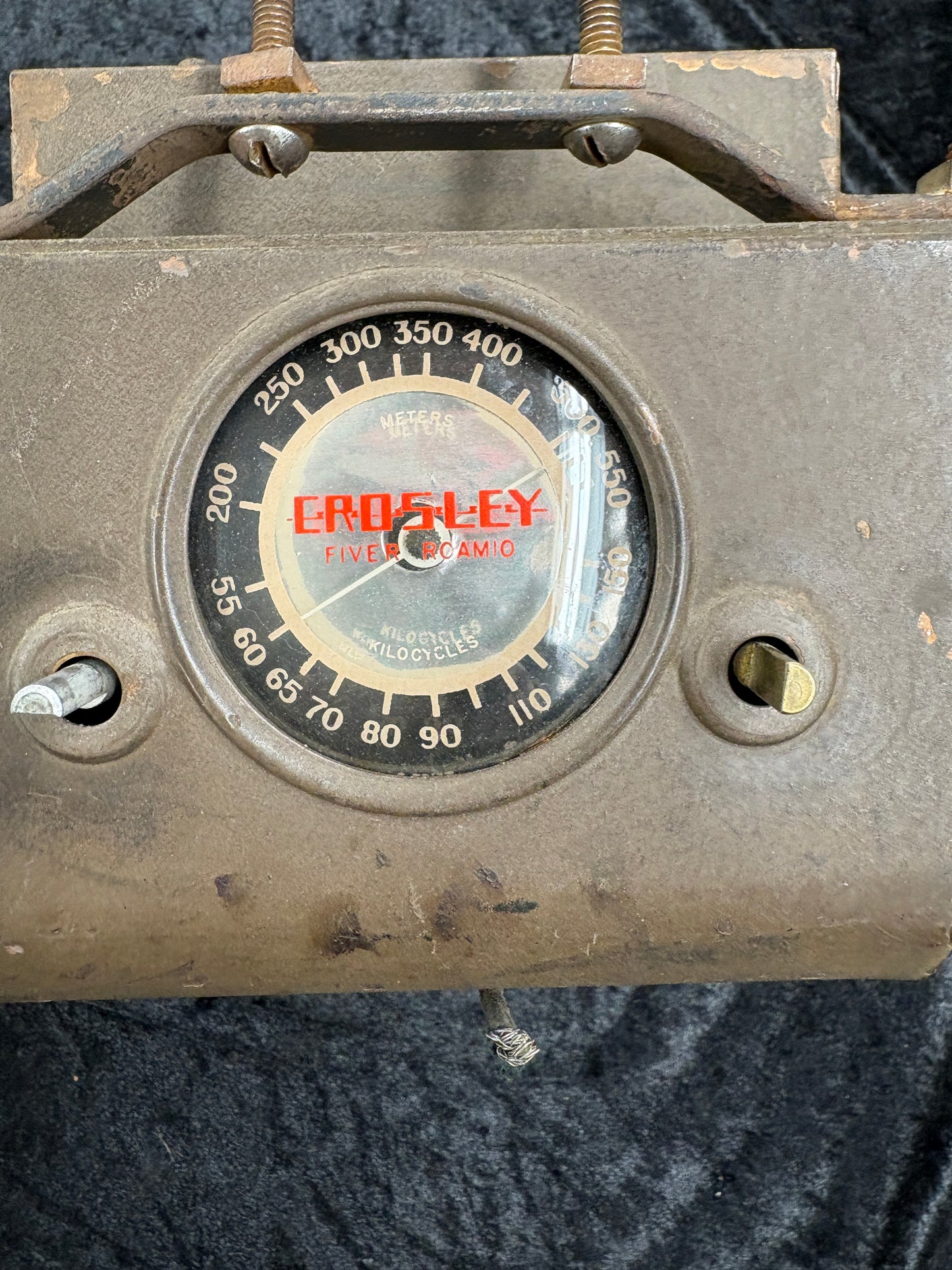 CROSELY 1937 - 1938  Auto Tube Radio