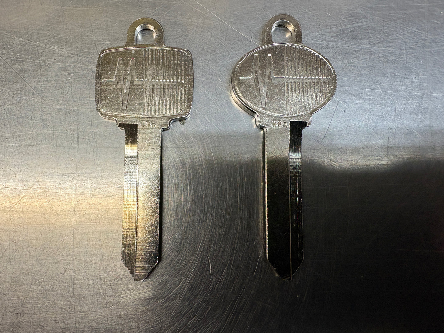 Mercury Man ignition and trunk key blanks