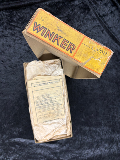 NOS Vintage SWF 6V Smooth Lens SEMAPHORES / Winkers - Complete with Switch and Manual