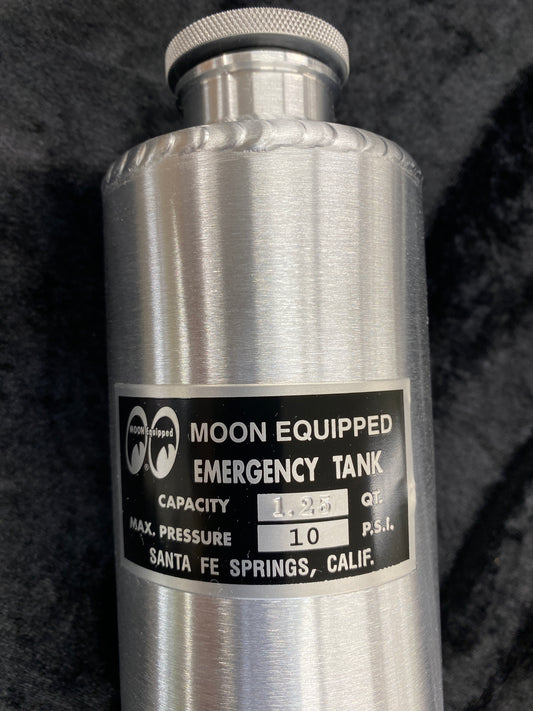 MOONEYES Original Emergency Tank (Polished)