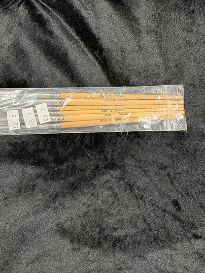 MACK Outliner Brushes