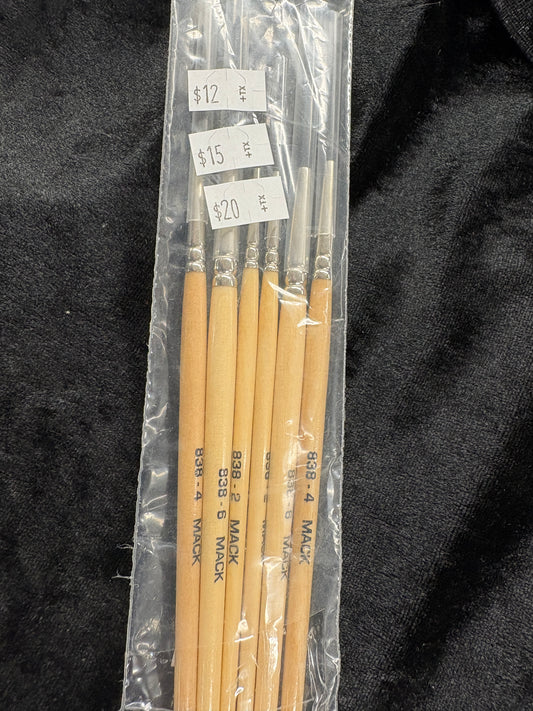 MACK Outliner Brushes