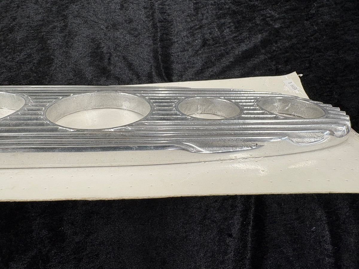 Finned Aluminum Gauge Panel