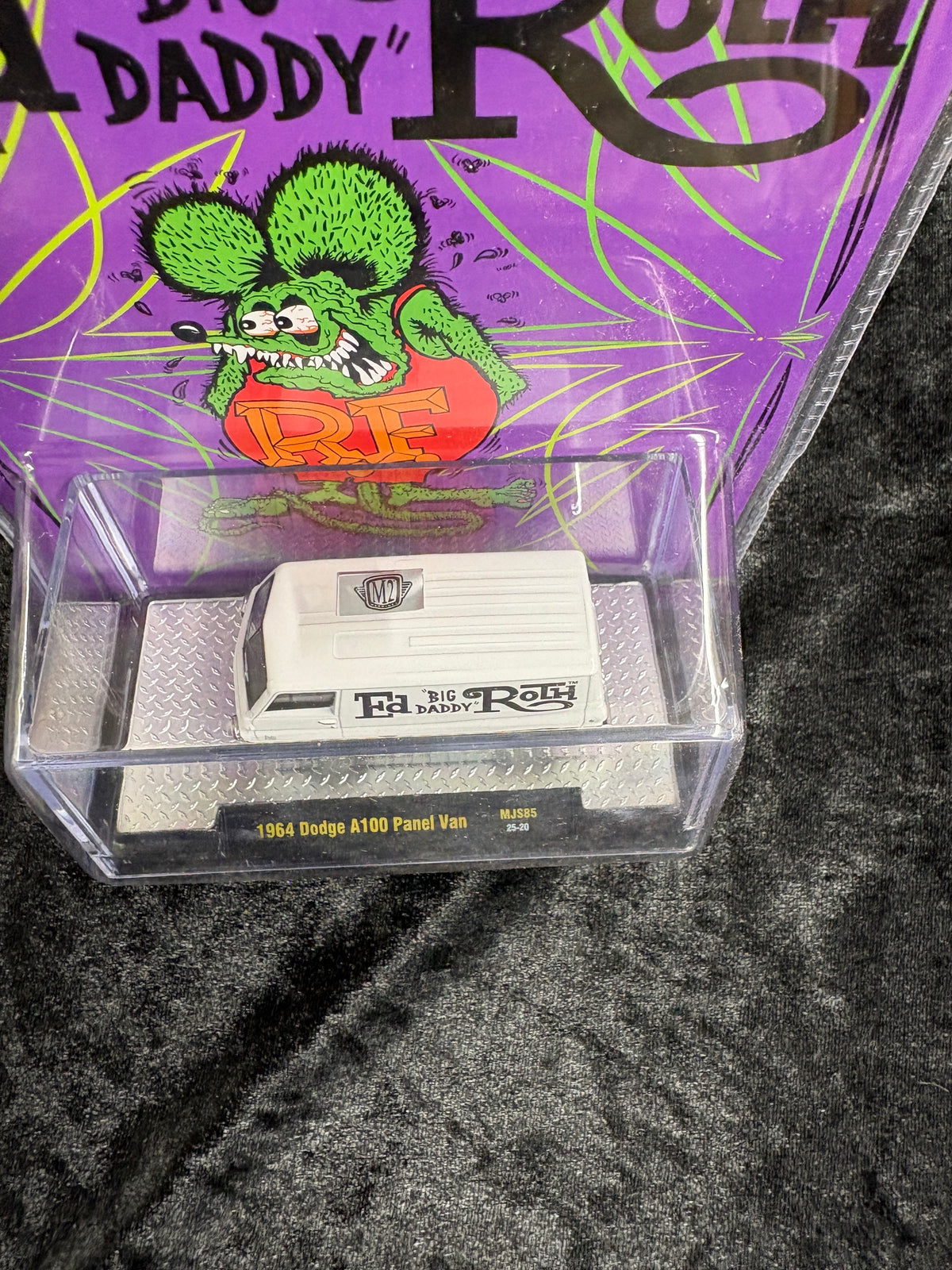 [Mijo Exclusive] M2 Machines x Ed Big Daddy Roth 1964 Dodge A100 Panel Van