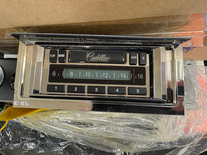 Custom Autosound USA-230 radio (part number CAM-CAD-58/0-230) for a 1958–1960 Cadillac