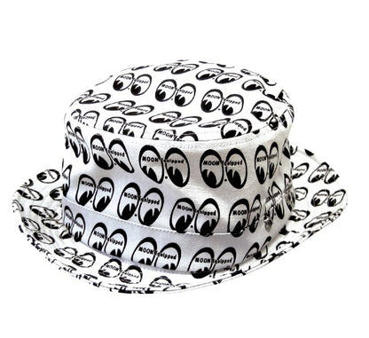 MOON Equipped Bucket Hat